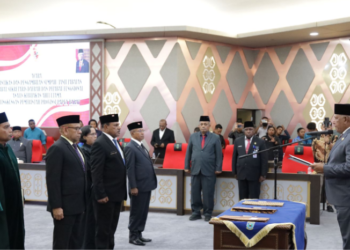 Dr. Jacob Fonataba di Lantik Pj. Gubernur Waterpauw Sebagai Pj. Sekda Papua Barat