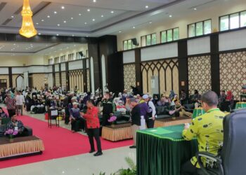 Sambut Kepulangan Jama’ah Haji Kloter 21, Pj. Gubernur Papua Barat : Berperan Menjadi Tauladan Masyarakat